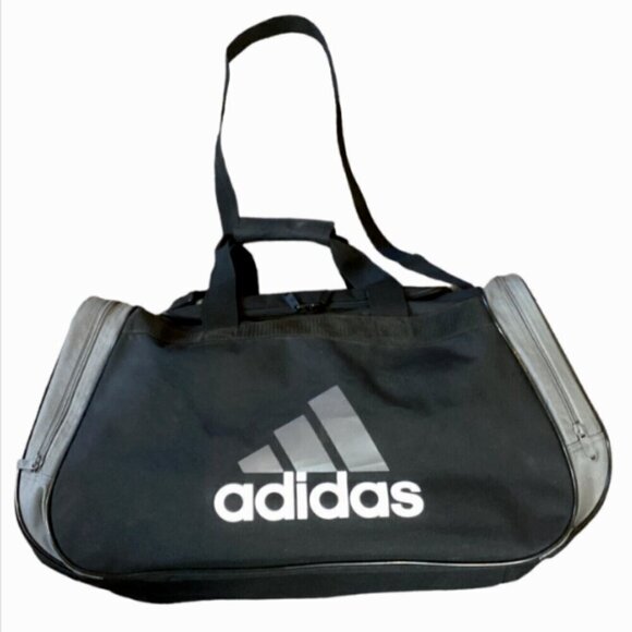 Adidas Duffle Bag Black & Gray Lightweight Foldable Rectangular 305C - Picture 1 of 10